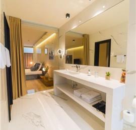 Luxury 7 Bedroom Dubrovnik Beachfront Villa with Infinity Pool, Sleeps 14